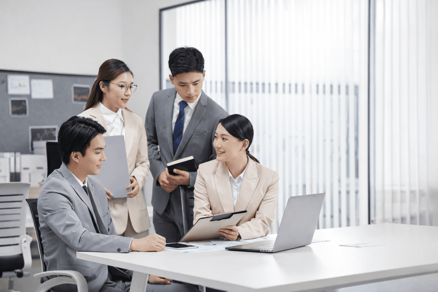 対話型研修：プロコーチによる超実践的ワークショップ